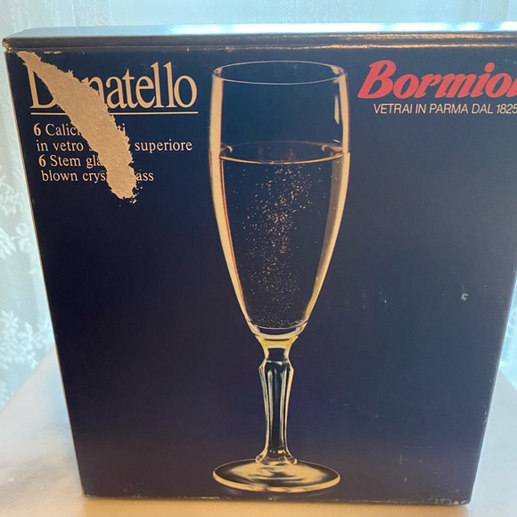 NIB 6 Champagne Flutes - Handblown Bormioli โDonatelloโ by Luigi Bormioli, Italy - Picture 8 of 9